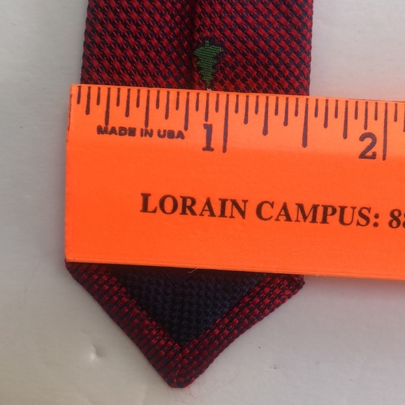 Silk Red Blue Green Holiday Christmas Tree Tie Made in USA - Picture 7 of 8